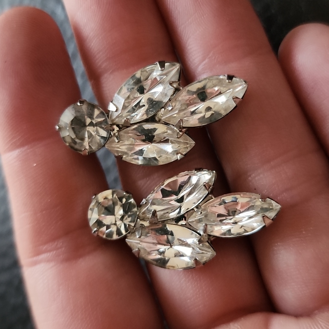 Vtg Earrings